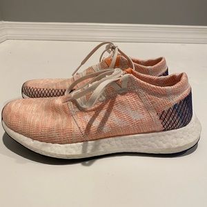 Women’s Adidas Pure Boost Go Size 7.5